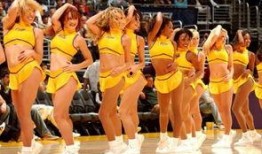 最后机会大学：篮球,篮球梦的逆袭之路