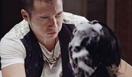 擦枪走火,意外事件背后的安全警示