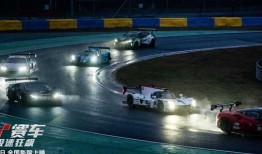 GT赛车：极速狂飙,极速狂飙——挑战极限的赛道传奇